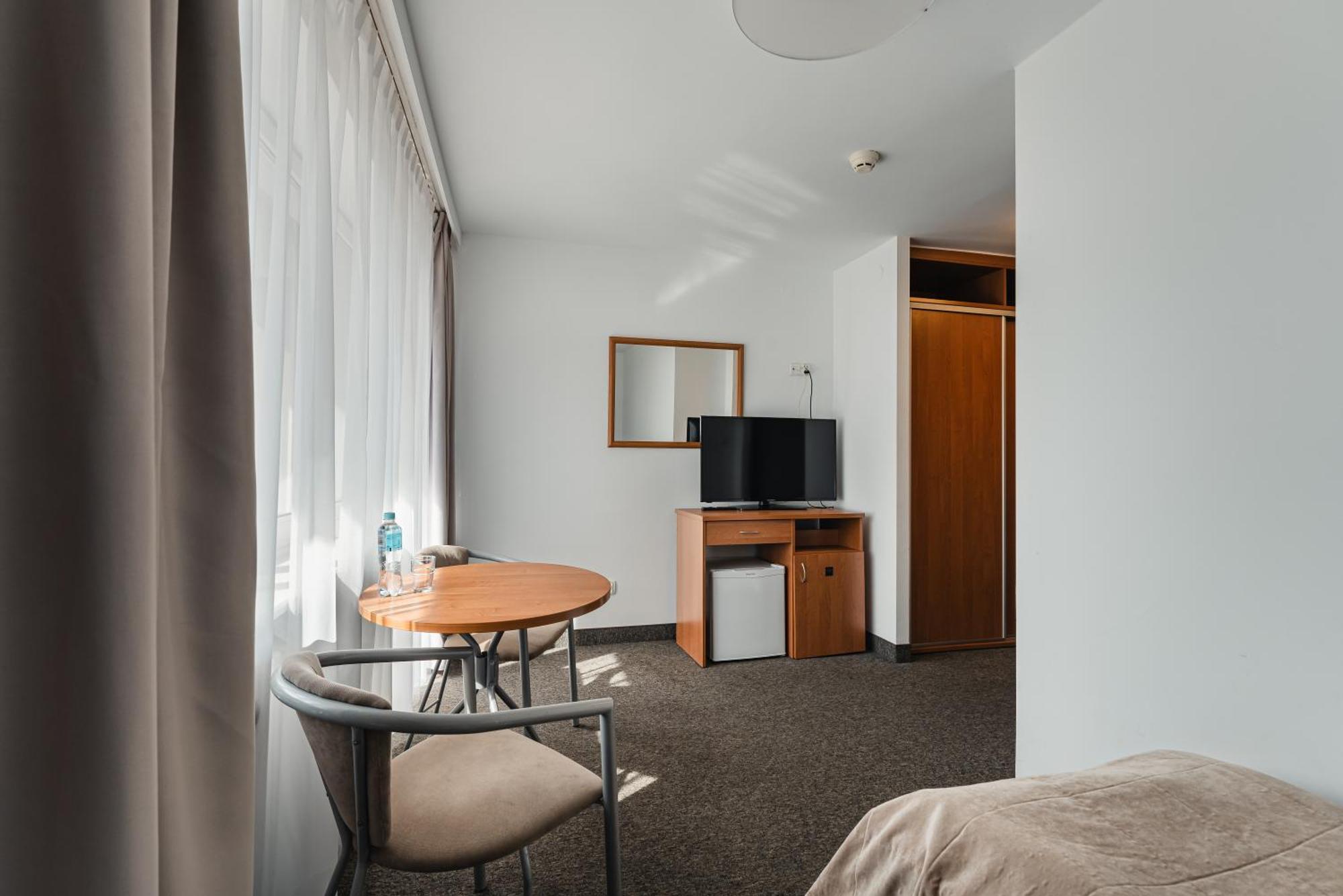 Hotel Rewita Rynia Białobrzegi Esterno foto