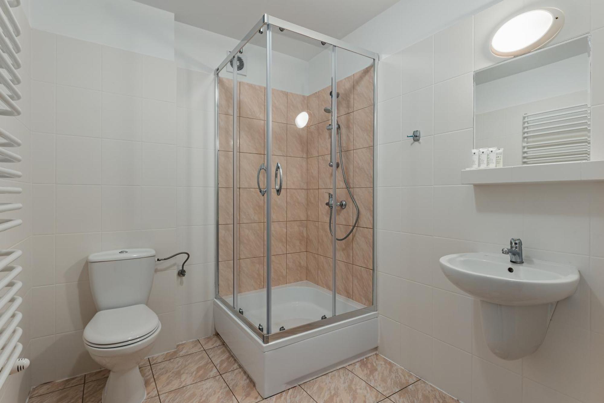 Hotel Rewita Rynia Białobrzegi Esterno foto
