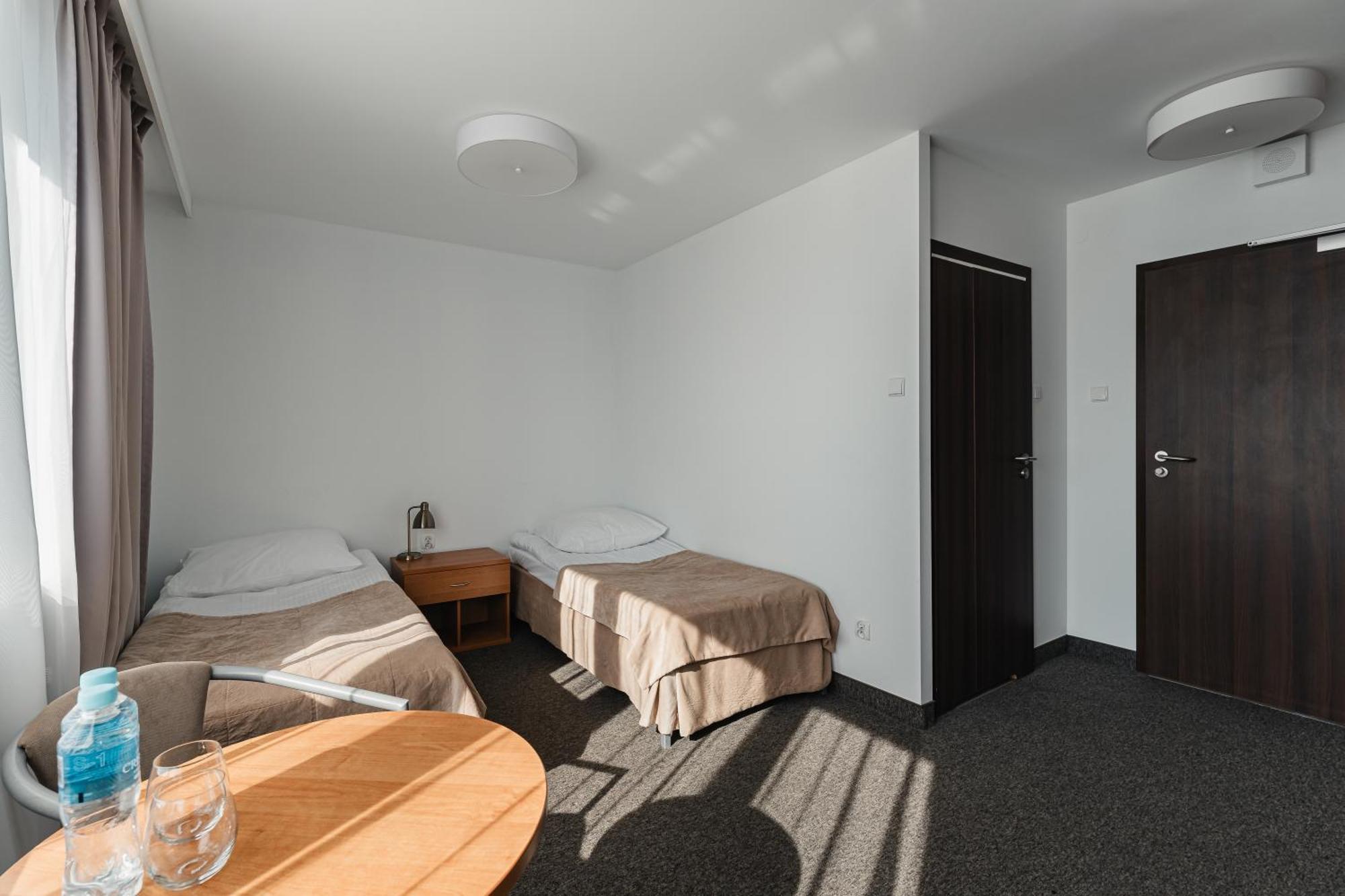 Hotel Rewita Rynia Białobrzegi Esterno foto